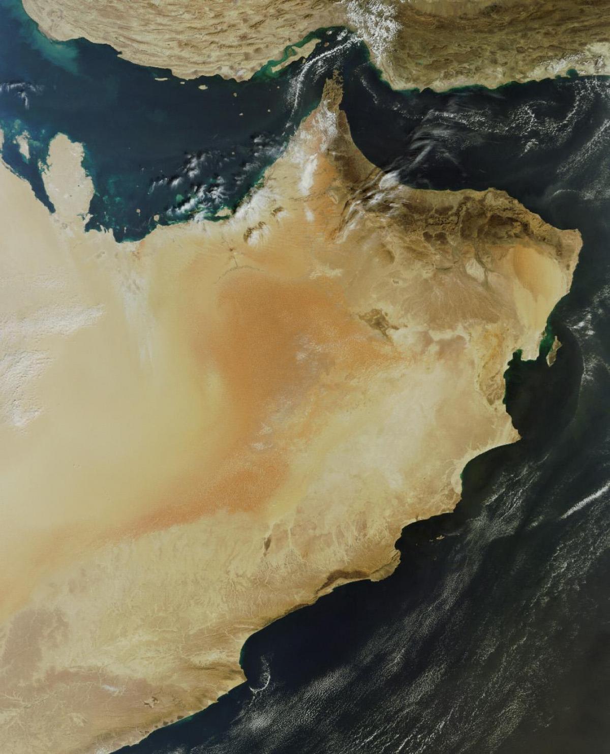 kartta Oman satelliitti